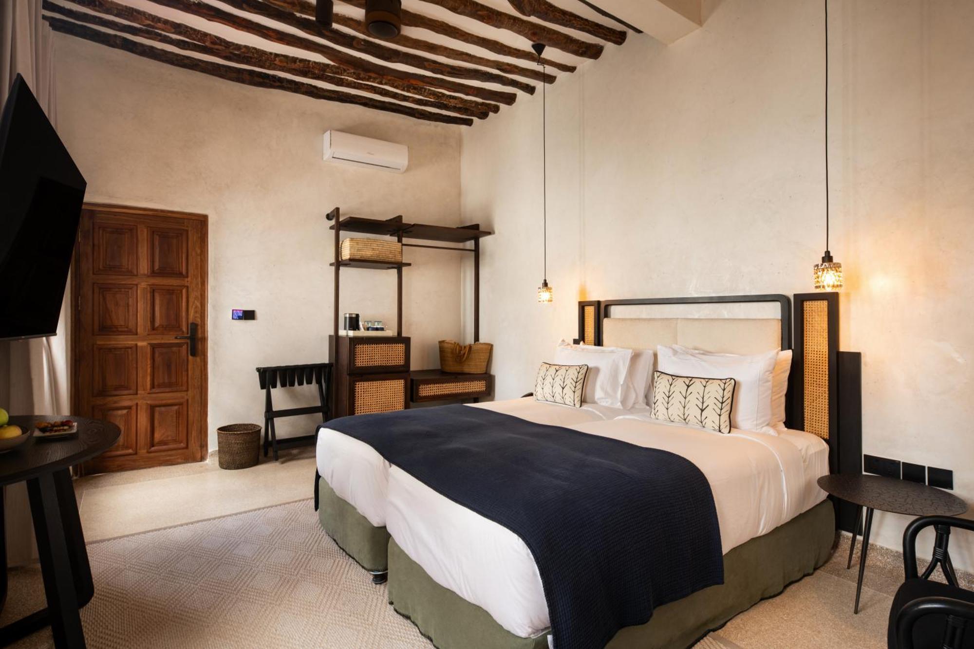 The Neela Boutique Hotel Stone Town Zanzibar Ngoại thất bức ảnh